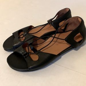L'Amour des Pieds Darron Sandal Black Leather size 7M